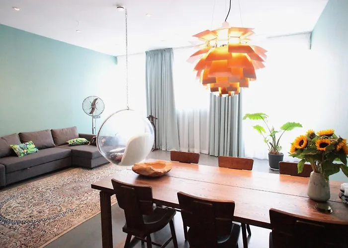 ベッド・アンド・ブレックファスト Private